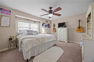 1105 Robin Hood Rd, High Point, NC 27262 - Photo 18