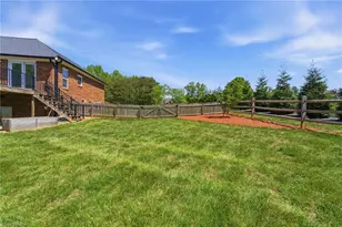 4505 Eden Terrace Dr, Kernersville, NC 27284 - Photo 44