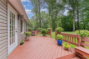 437 Valleymeade Dr, Kernersville, NC 27284 - Photo 26