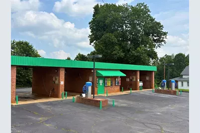 706 Connelly Springs Road SW, Lenoir, NC 28645 - Photo 1