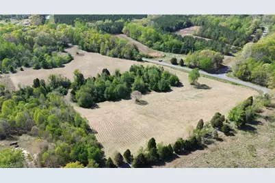 01 Riverside Circle, Eden, NC 27288 - Photo 12