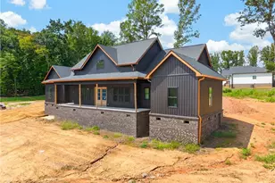 1641 Badin Ln, Asheboro, NC 27205 - Photo 2