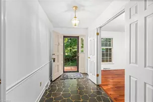 108 Spillsbury Ct, Clemmons, NC 27012 - Photo 4