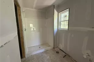 219 Tower Rd, Thomasville, NC 27360 - Photo 8