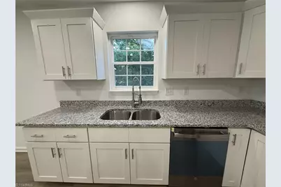219 Tower Road, Thomasville, NC 27360 - Photo 10