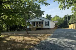 219 Tower Rd, Thomasville, NC 27360 - Photo 2
