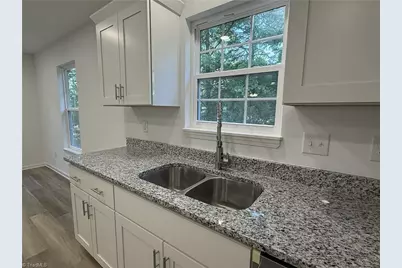 219 Tower Road, Thomasville, NC 27360 - Photo 10