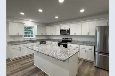 219 Tower Road, Thomasville, NC 27360 - Photo 18