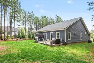 820 Sunset Pointe Dr, Salisbury, NC 28146 - Photo 24