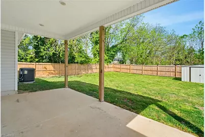 413 Bradley Street, Burlington, NC 27215 - Photo 24