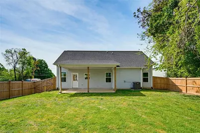 413 Bradley Street, Burlington, NC 27215 - Photo 28