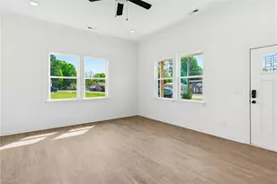 413 Bradley St, Burlington, NC 27215 - Photo 6