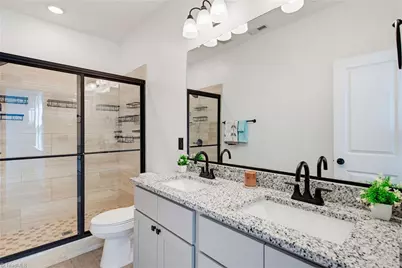 413 Bradley Street, Burlington, NC 27215 - Photo 18