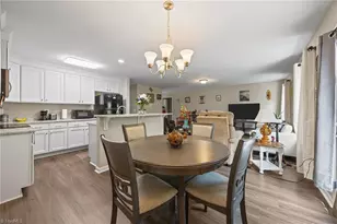 859 Berg St, Asheboro, NC 27203 - Photo 12