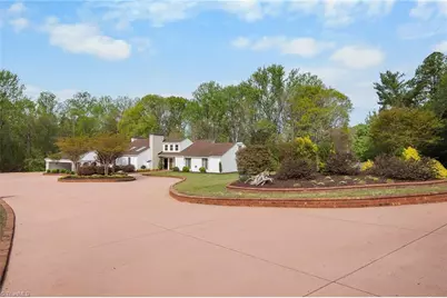 391 Lake Hill Drive, Thomasville, NC 27360 - Photo 4
