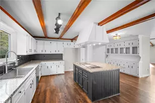 391 Lake Hill Dr, Thomasville, NC 27360 - Photo 18