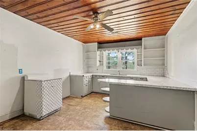 5099 Nc Highway 89, Walnut Cove, NC 27052 - Photo 14