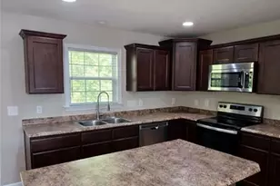 501 Washington St, Graham, NC 27253 - Photo 12