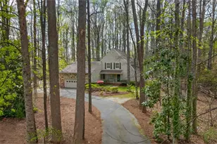 4004 Hiddenwood Ct, Greensboro, NC 27407 - Photo 2