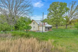 2543 Bethany Ford Rd, Roaring River, NC 28669 - Photo 20