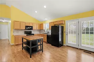 2618 Rocky Branch Rd, Walkertown, NC 27051 - Photo 10