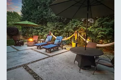 2304 Faircloth Way, High Point, NC 27265 - Photo 48