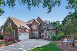 2304 Faircloth Way, High Point, NC 27265 - Photo 4