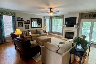 212 Oakmont Park Ct, Kernersville, NC 27284 - Photo 8