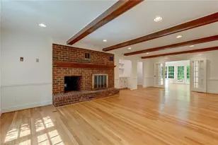 612 Willoughby Blvd, Greensboro, NC 27408 - Photo 6