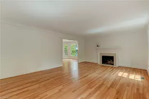 612 Willoughby Blvd, Greensboro, NC 27408 - Photo 10