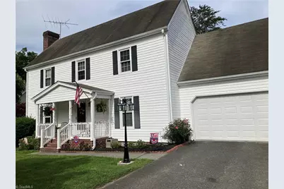 1694 Woodbury Lane, Mount Airy, NC 27030 - Photo 2