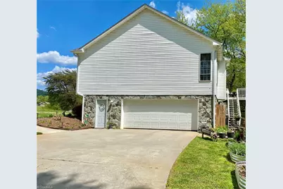 354 Shingle Gap Road, Purlear, NC 28665 - Photo 2