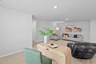 1010 Henson Park Dr, Greensboro, NC 27455 - Photo 32