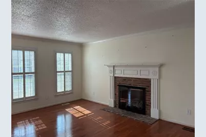 3219 Overlook Court, Burlington, NC 27215 - Photo 2