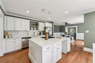 213 Westover Terrace, Greensboro, NC 27403 - Photo 8