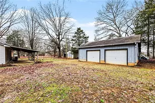 1324 Seays Rd, Liberty, NC 27298 - Photo 28
