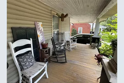 110 Bay Street, Rural Hall, NC 27045 - Photo 18