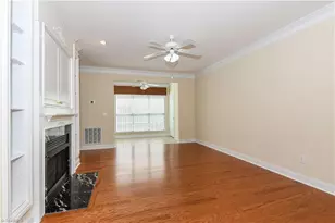 522 College Rd, Greensboro, NC 27410 - Photo 10