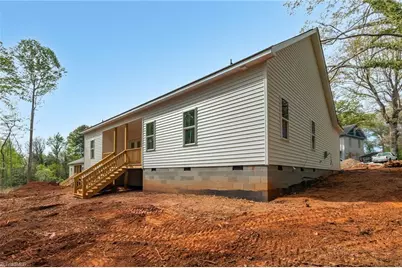 340 College Street, Rural Hall, NC 27045 - Photo 26