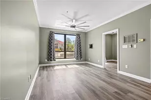 411 W Washington St, Greensboro, NC 27401 - Photo 6