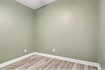 411 W Washington Street #108, Greensboro, NC 27401 - Photo 20