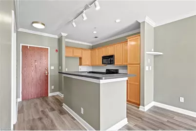 411 W Washington Street #108, Greensboro, NC 27401 - Photo 10