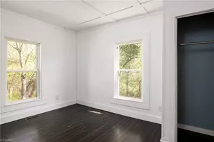 17 Hackney St, Lexington, NC 27292 - Photo 14