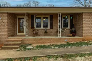 74 Miranda Dr, Taylorsville, NC 28681 - Photo 8