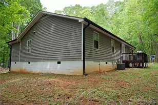 3200 Seven Springs Rd, Hillsborough, NC 27278 - Photo 26
