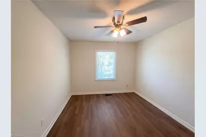 4847 Tower Road #C, Greensboro, NC 27410 - Photo 12