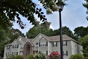 722 Scholastic Ct, Winston-Salem, NC 27106 - Photo 2