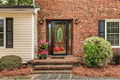 3903 Oakcliffe Road, Greensboro, NC 27406 - Photo 2