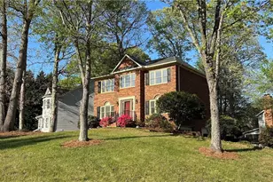 2251 Nettlebrook Dr, Winston-Salem, NC 27106 - Photo 2