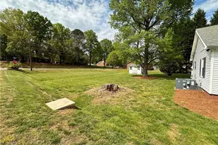 313 W Monroe St, Mayodan, NC 27027 - Photo 22